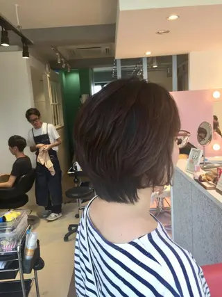 ショート 所渉/韓国レイヤー /ウルフカットのヘアスタイル