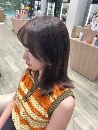 ミディアム 能登 彩穂のヘアスタイル