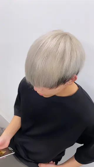 ショート カラー メンズ ハイトーン特化🌟 カワシマシュンスケのヘアスタイル
