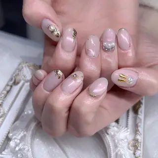 ネイル Queens 榊 まおのネイルデザイン