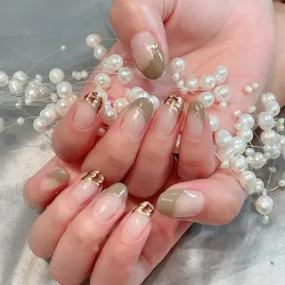 ネイル RAFFINE haru🦋🩵のネイルデザイン