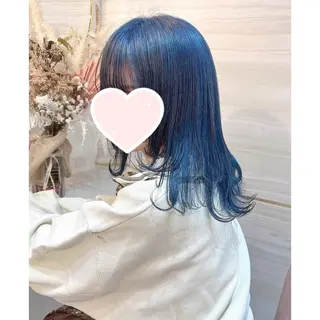 セミロング 🐈‍⬛momo🐾 ダブルカラーのヘアスタイル