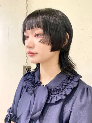 ミディアム カラー 竹内 柚子のヘアスタイル