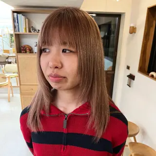 セミロング カラー 宇野澤 銘のヘアスタイル