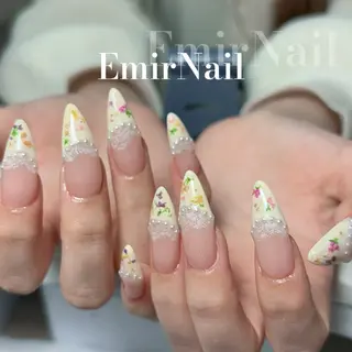 ネイル Emir Nailのネイルデザイン