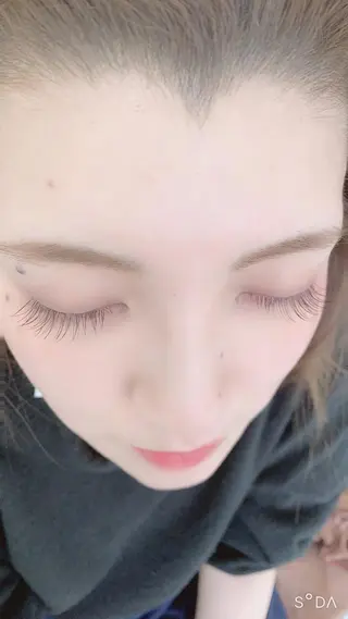 マツエク・マツパ 中村 眞歩のヘアスタイル