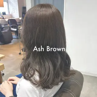セミロング カラー Eri 🌿透明感・艶カラーのヘアスタイル