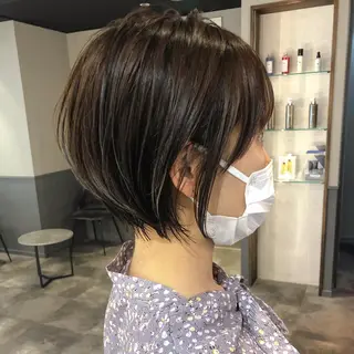 ショート カラー ショート・ボブ🍎 ナカノユウキのヘアスタイル