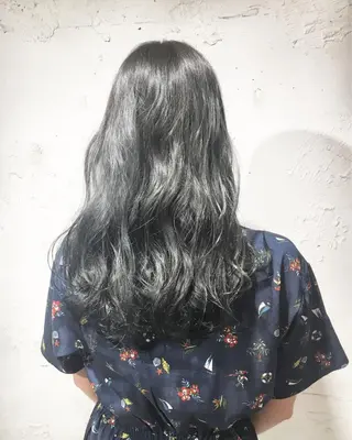 セミロング カラー ヘアアレンジ ✨艶髪✨透明感✨ 山内大樹のヘアスタイル
