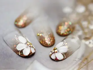 ネイル ネイル ルージュのネイルデザイン