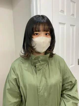 ミディアム カラー 竹内 柚子のヘアスタイル
