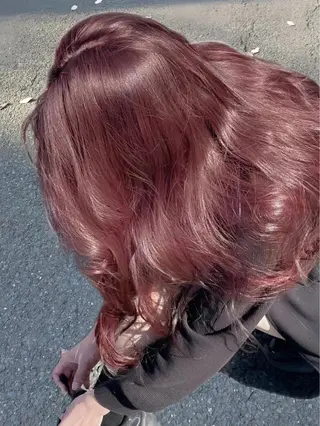 ロング カラー トレンド暖色ヘア🍒 miu🍒のヘアスタイル