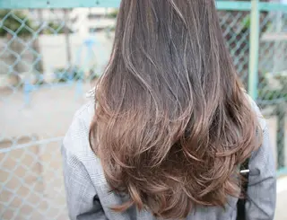 ロング カラー 新生活応援★半額/ 25歳以下　“内間”のヘアスタイル