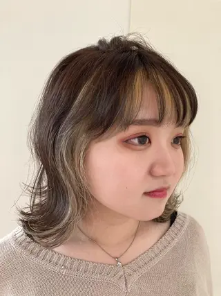 ミディアム PazRood 山下のヘアスタイル