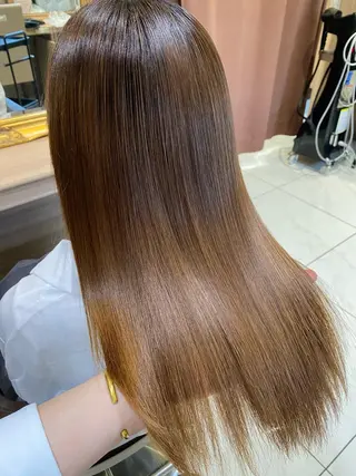 ロング 美髪縮毛矯正 穴見太伍のヘアスタイル