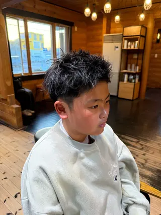 ショート メンズ 古賀 雄大のヘアスタイル