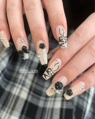 ネイル SALON ELVI.のネイルデザイン