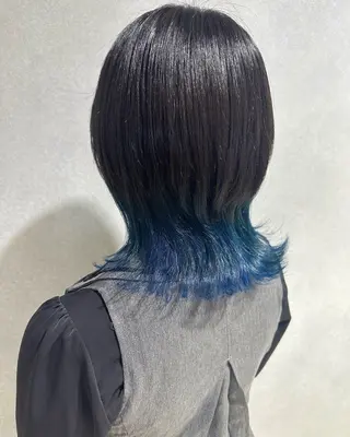 ミディアム カラー 唐澤 千尋のヘアスタイル