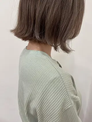 ショート カラー * 透明感カラー c h i h o *のヘアスタイル