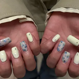 ネイル Noël 新宿南口 Hanaのネイルデザイン