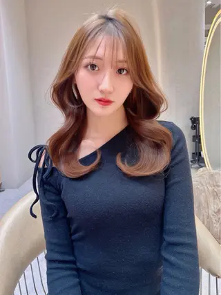 セミロング カラー 縮毛矯正✨🫧 レイヤー川村利幸のヘアスタイル