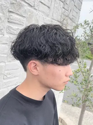 パーマ アタ ムのヘアスタイル