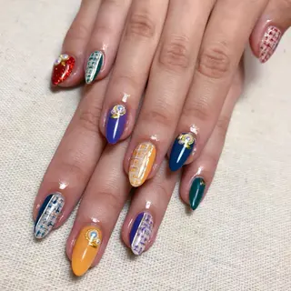 ネイル 💅chainail _aiのネイルデザイン