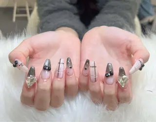 ネイル Nie Nail Shinokuboのネイルデザイン