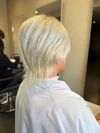 ショート 髪質改善⚡️カラー 🍀武久 誠🍀のヘアスタイル