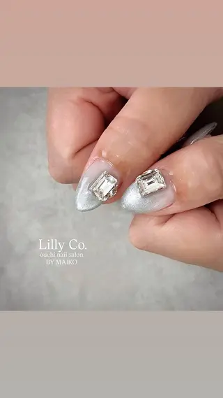 ネイル Lilly Co.のネイルデザイン
