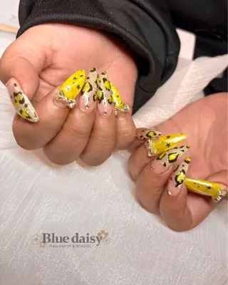 ネイル Blue daisy 栄本店のネイルデザイン