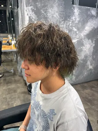 メンズ 🪽直毛男子の救世主 🪽フェザーパーマのヘアスタイル