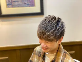 ミディアム メンズ 竹林 烈のヘアスタイル