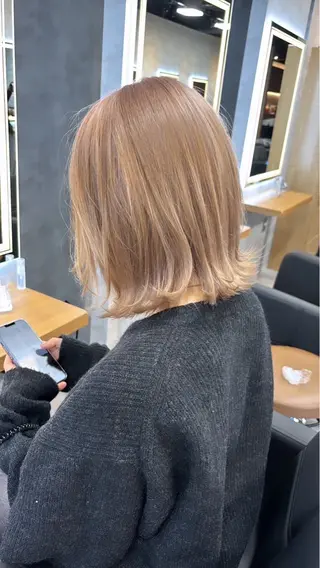 ミディアム カラー ヘアアレンジ レイヤー×透明感カラ ーHAYATOのヘアスタイル