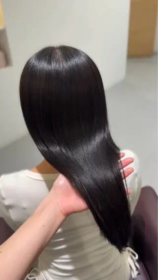 ロング ️🫧透明感カラー& 髪質改善🎀いさきのヘアスタイル