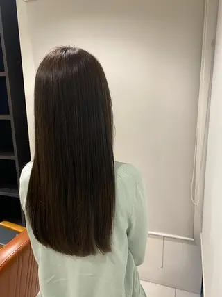 ロング カラー mei / レイヤー 顔まわり 🤍のヘアスタイル