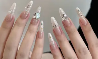 ネイル D-BEAUTY Nailsalonのネイルデザイン