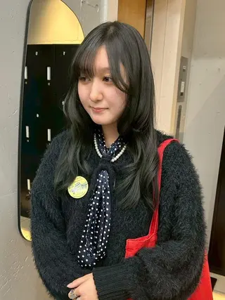カラー ロング 透明感、柔らかカラー ♡トレンドカラー♡のヘアスタイル
