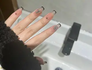 ネイル エリ🫧 nail池袋東口のネイルデザイン