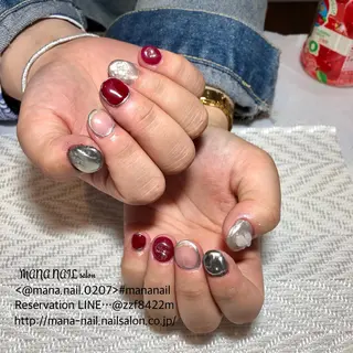ネイル 廣瀬 真奈美のネイルデザイン