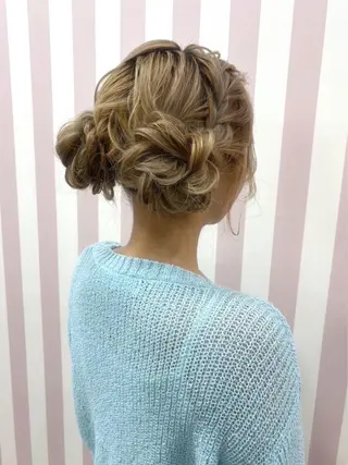 ロング 吉田 美悠のヘアスタイル