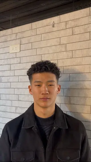ショート パーマ メンズ 海外風メンズ🇺🇸 💈N.Yuto💈のヘアスタイル