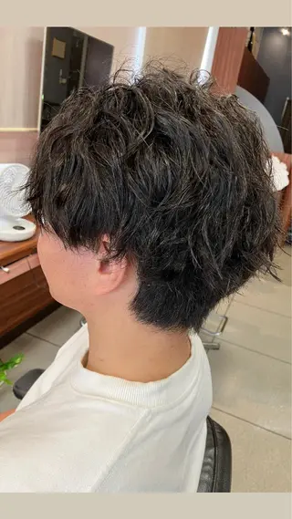 ショート メンズ ゴーランスヴィ所属・小島 よしおのヘアスタイル