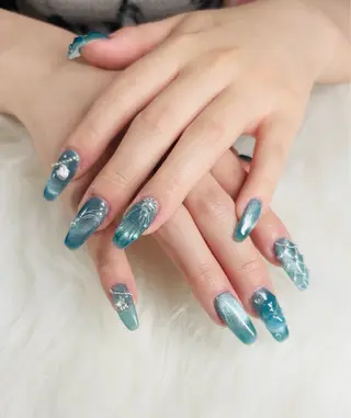 ネイル Elegance Nail本厚木店舗のネイルデザイン
