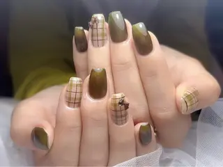 ネイル JUJU ネイルサロンのネイルデザイン