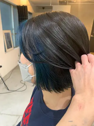 ミディアム 高橋 亜紀のヘアスタイル