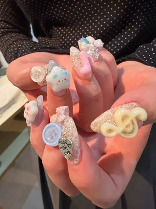 ネイル AOI✩⡱ y2kネイルのネイルデザイン