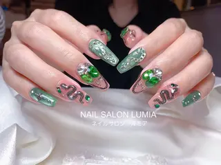 ネイル ネイルサロン ルミア Lumia 店長のネイルデザイン