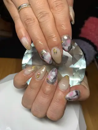 ネイル LAVISH nail salonのネイルデザイン