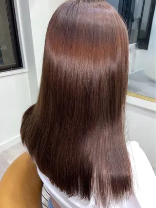 ロング mugelca所属・ワタナベ リリコのヘアスタイル